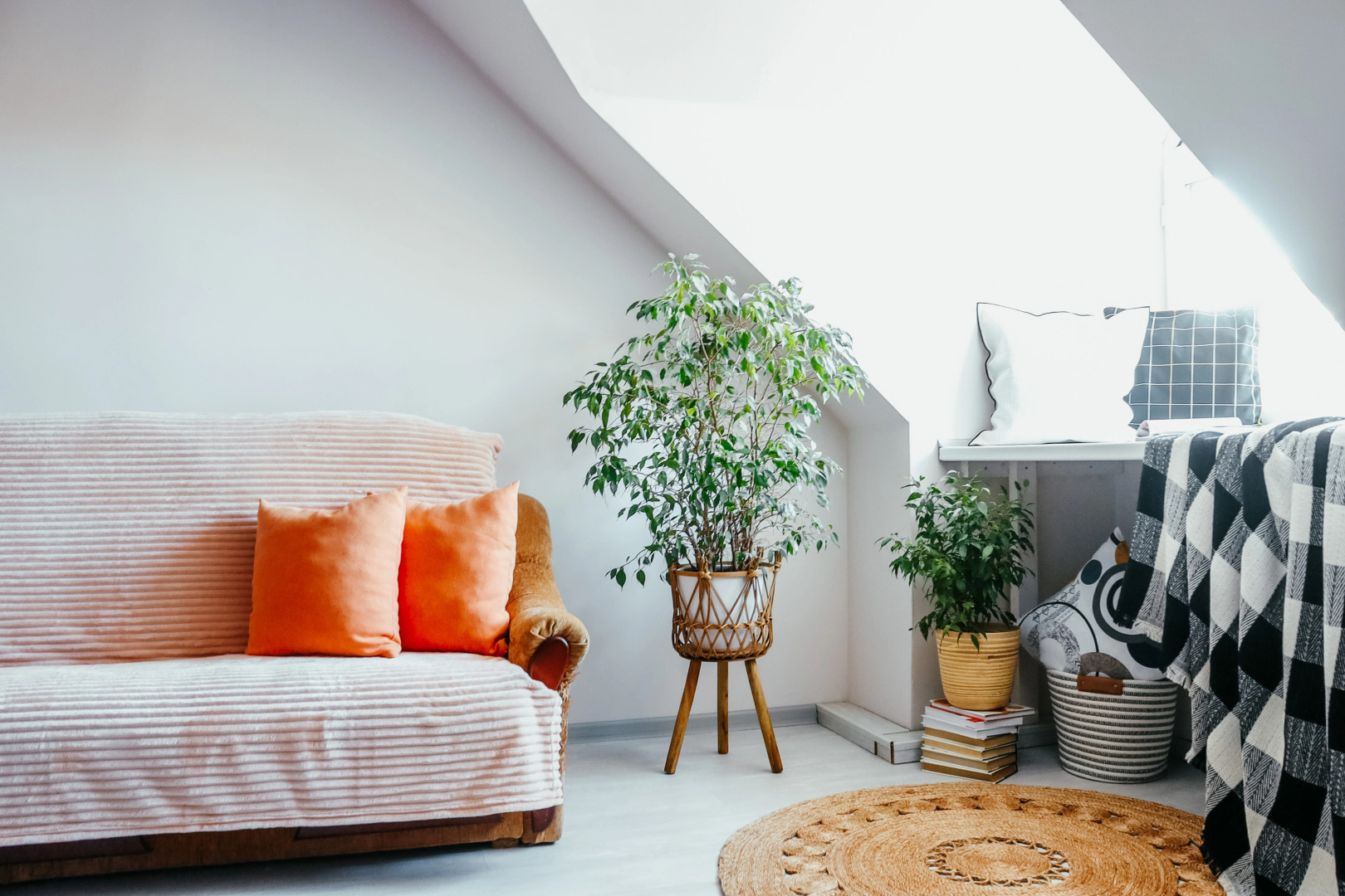 Трехкомнатные апартаменты Pro.apartment мансарда Амалиенау на Пугачева