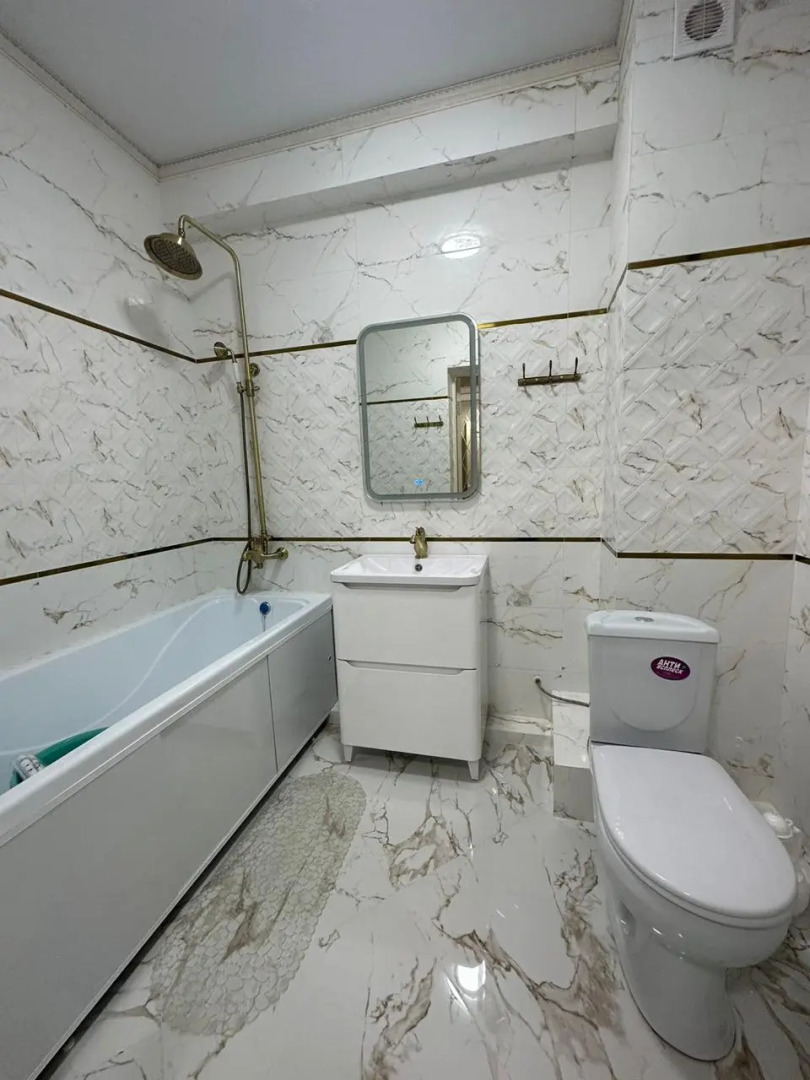 Апартаменты  в новом частном трехэтажном доме 5