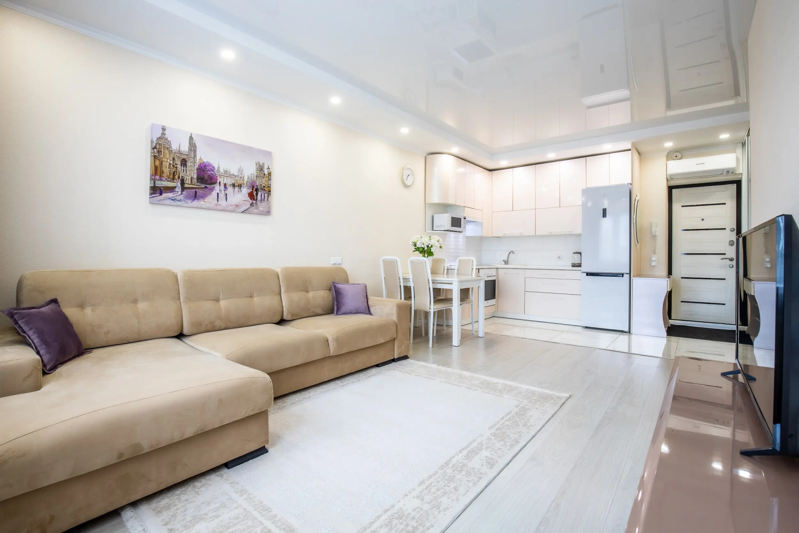 Апартаменты Favorite Репина 4