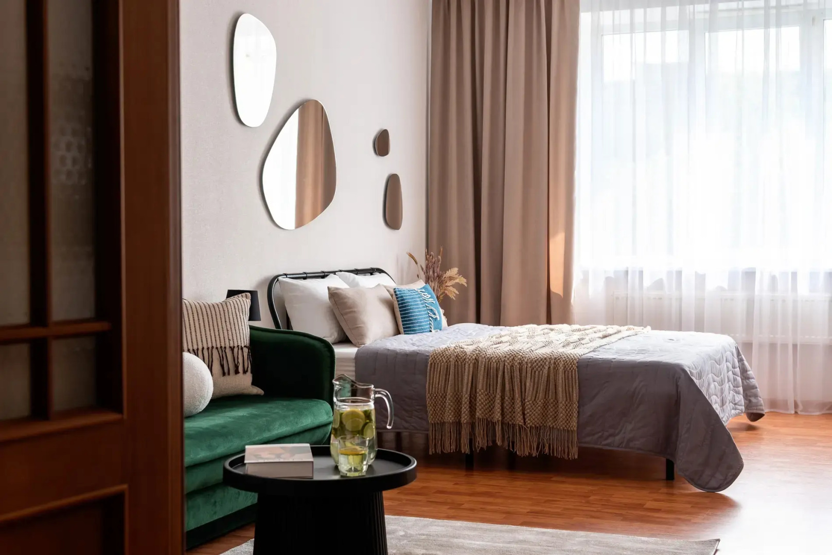 Апартаменты Флора в пешей доступности от Южного вокзала