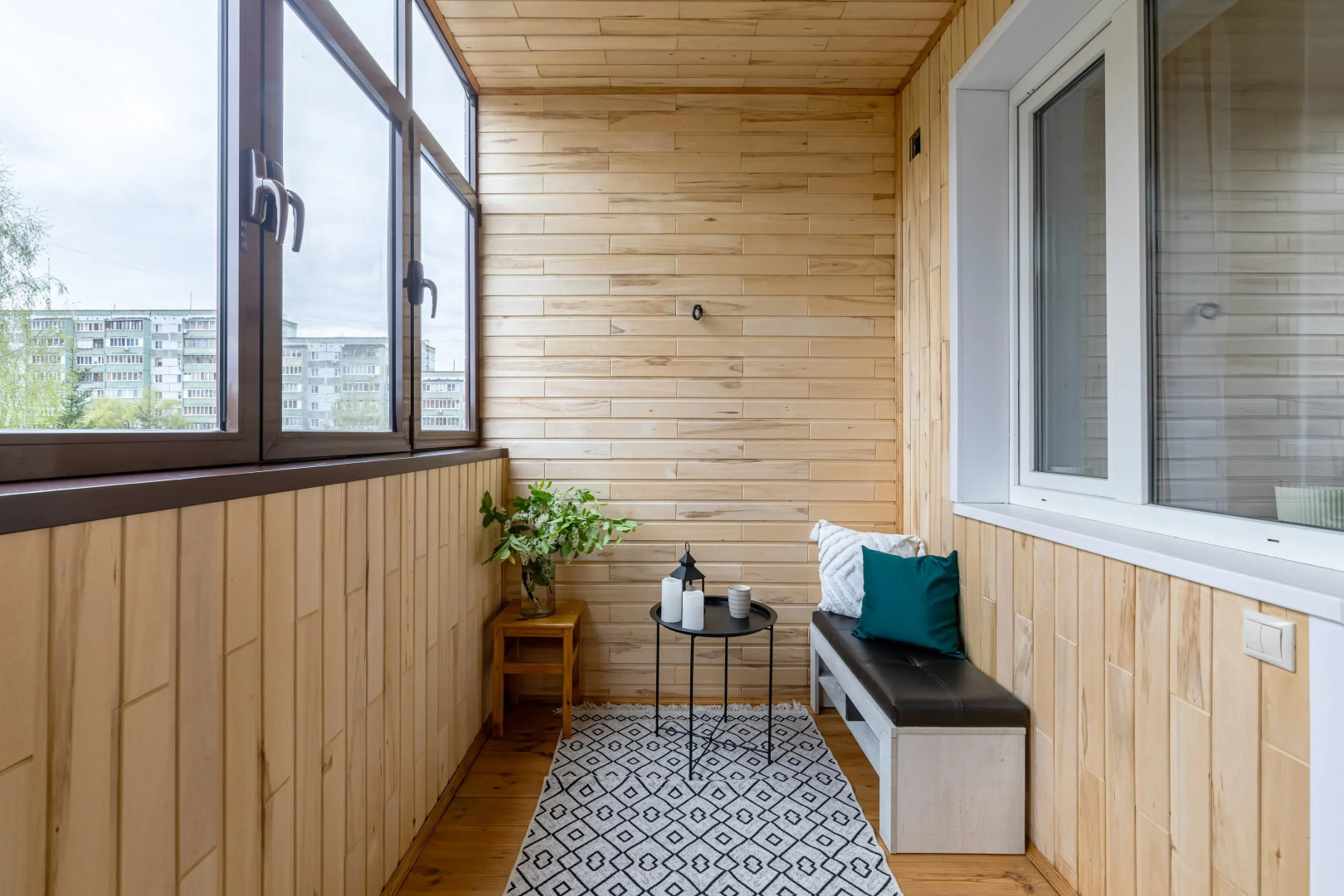 Квартира LS Лес и Дом Метро Дубравная