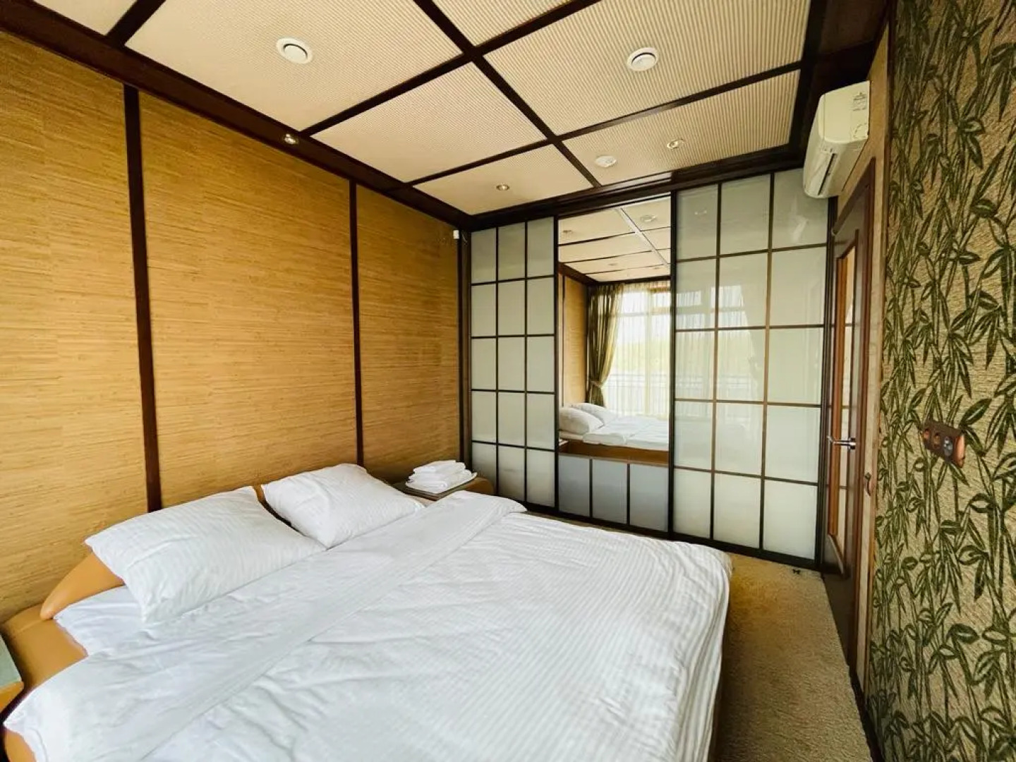 Кемпинг Яхт-клуб Фрегат