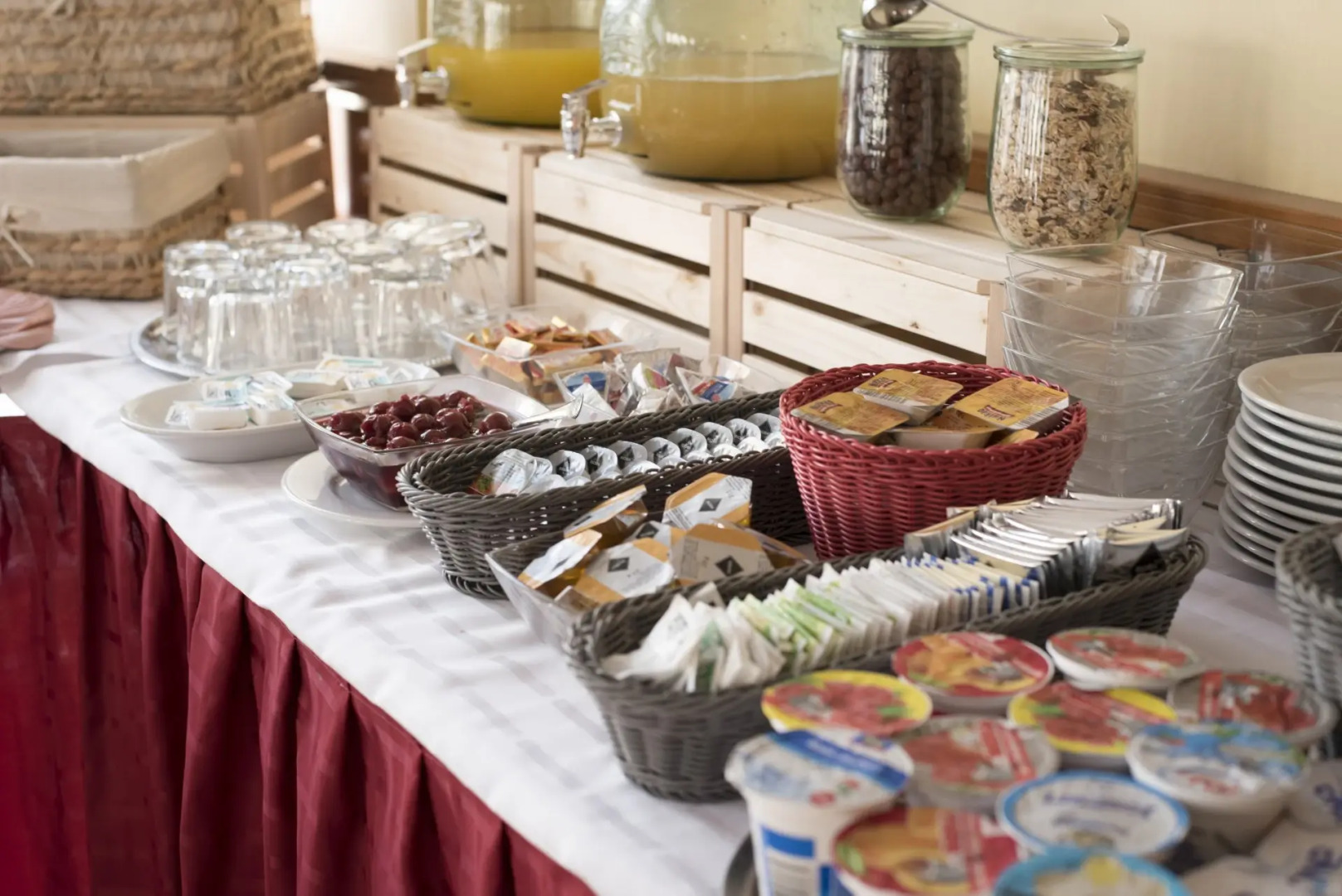 Отель Aqua Sarvar