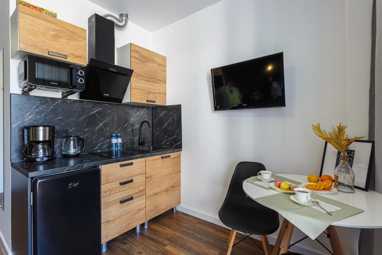 Апартаменты Милан Lamare с Балконом и Видом на Море