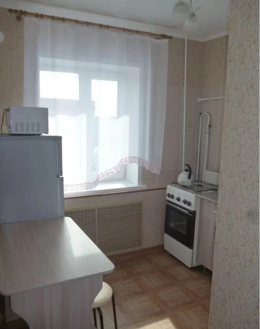 Апартаменты однокомнатные Привокзальная площадь 1