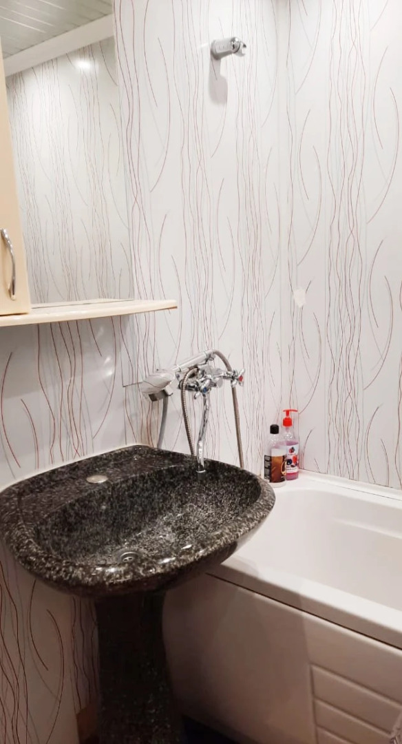 Апартаменты Красной армии 215