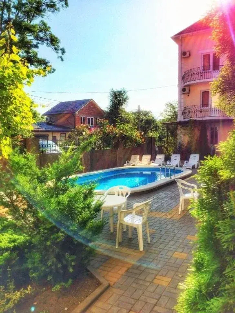 Гостевой дом Золотой Каштан