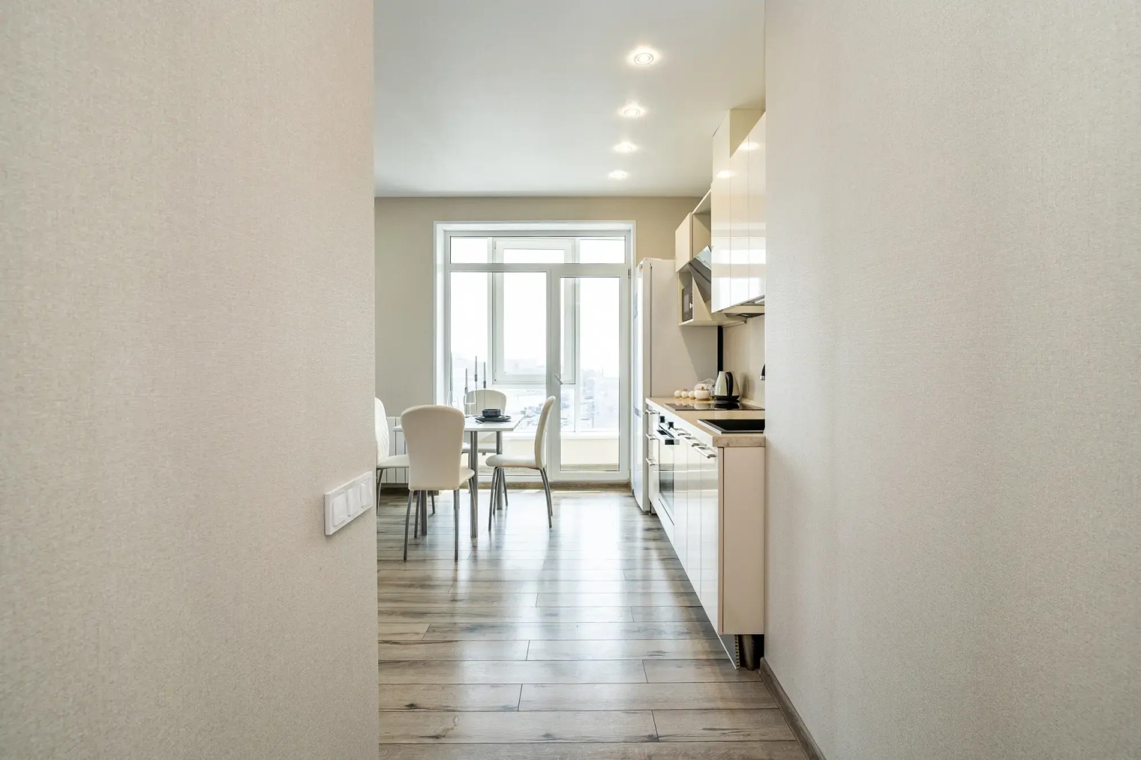 Апартаменты Мореон Просторные Рядом с Бухтой Золотой Рог