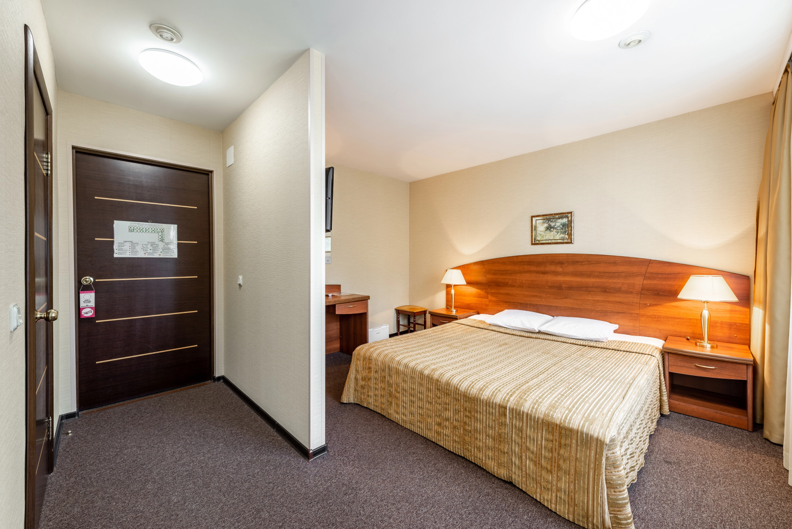 Отель Ладога