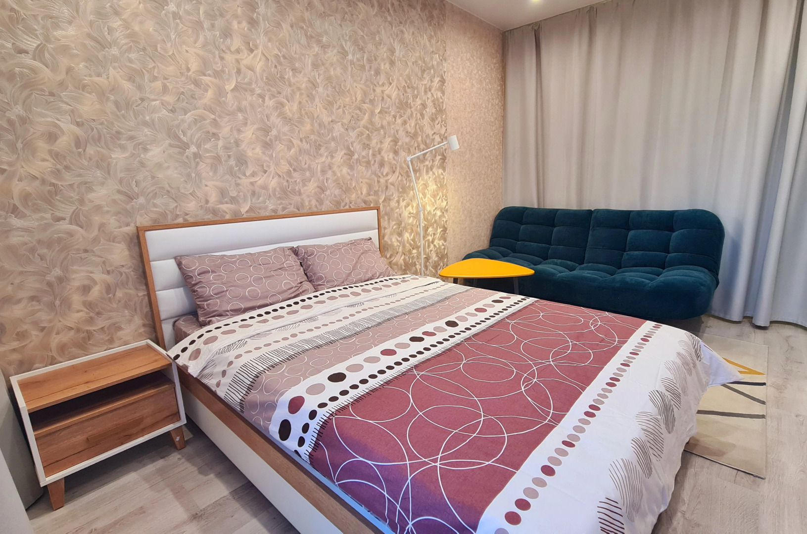 Апартаменты квартира на Максима Горького 45