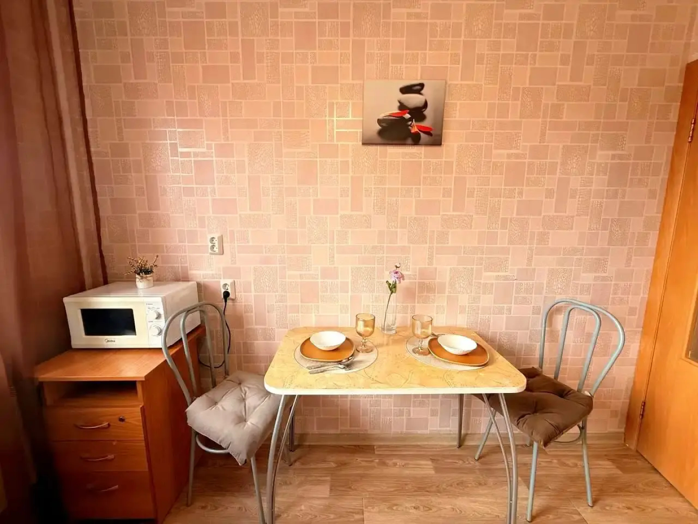 Квартира GoldApart на проспекте Победы 342а