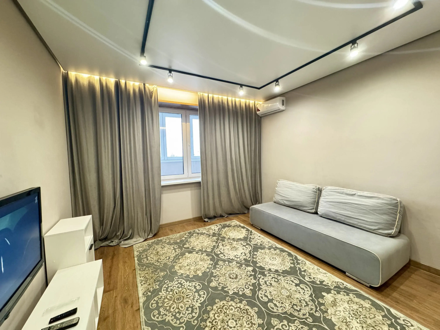 Квартира на улице Левый берег реки Оки 113