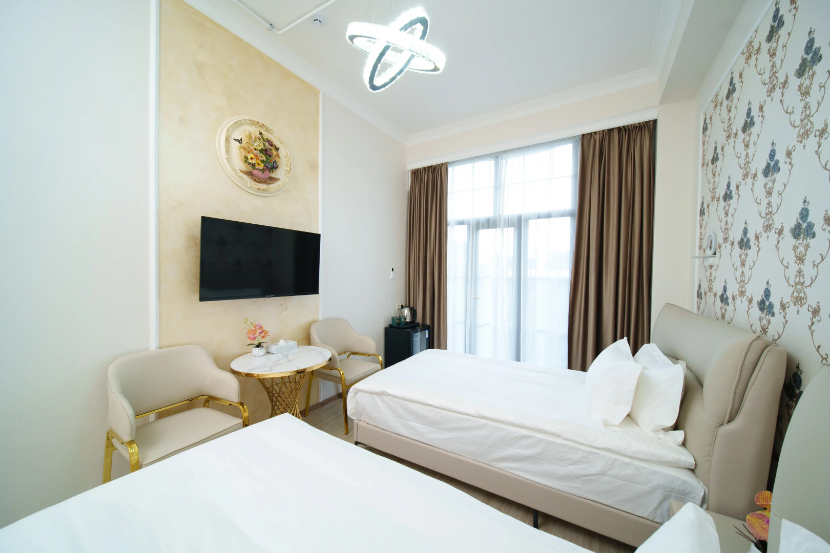 Отель Emmanuel Hotel Yerevan