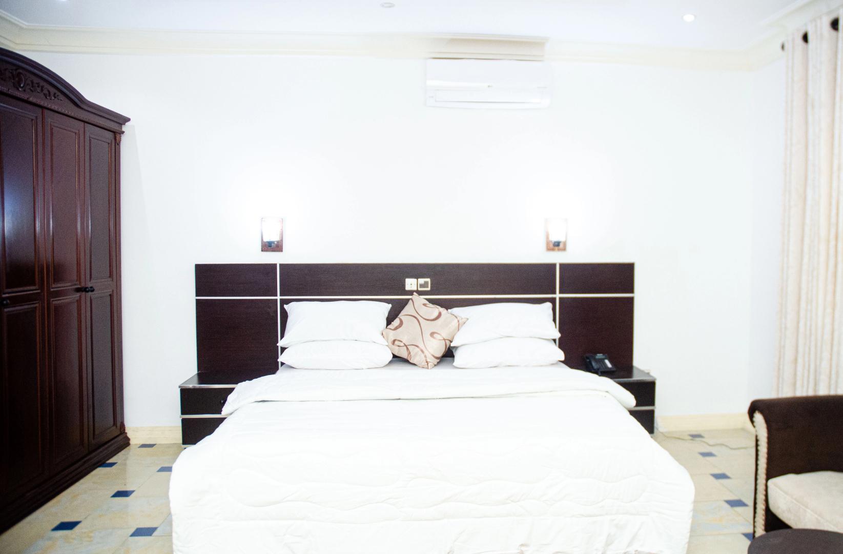 Отель Beach Sand Hotel & Resort