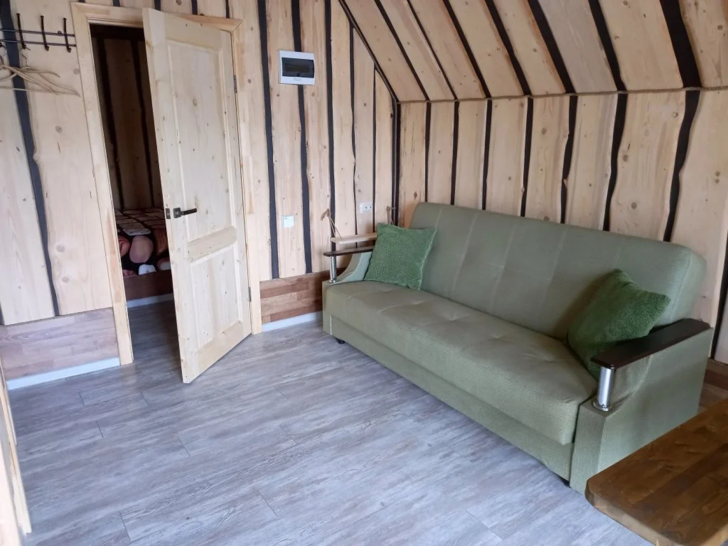 Шале у Озера 3