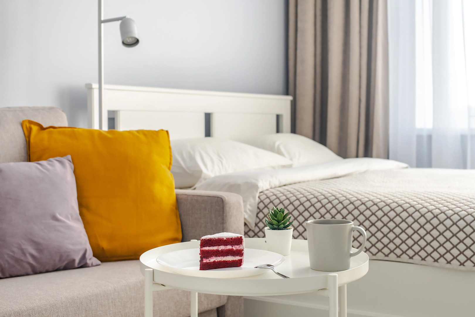 TopHouse на Брянской 18 студия