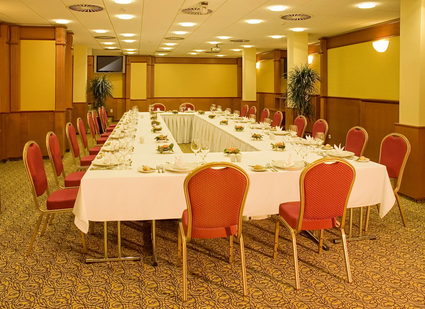 Отель PRIMAVERA Hotel & Congress centre