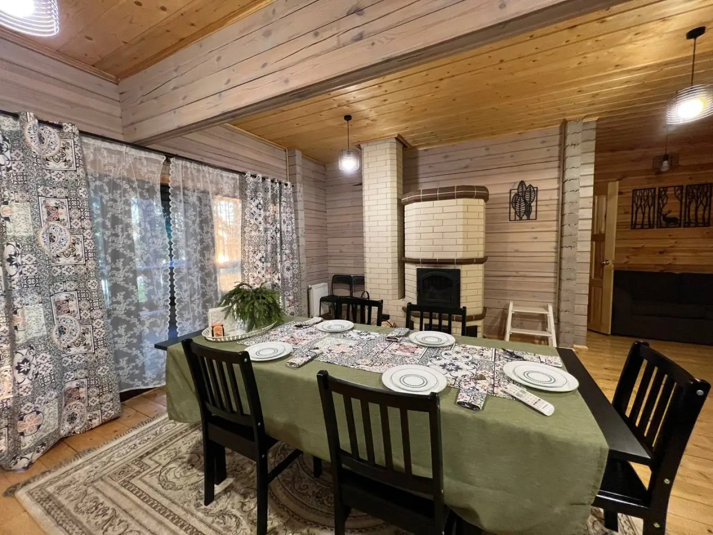 Comfort Lodge