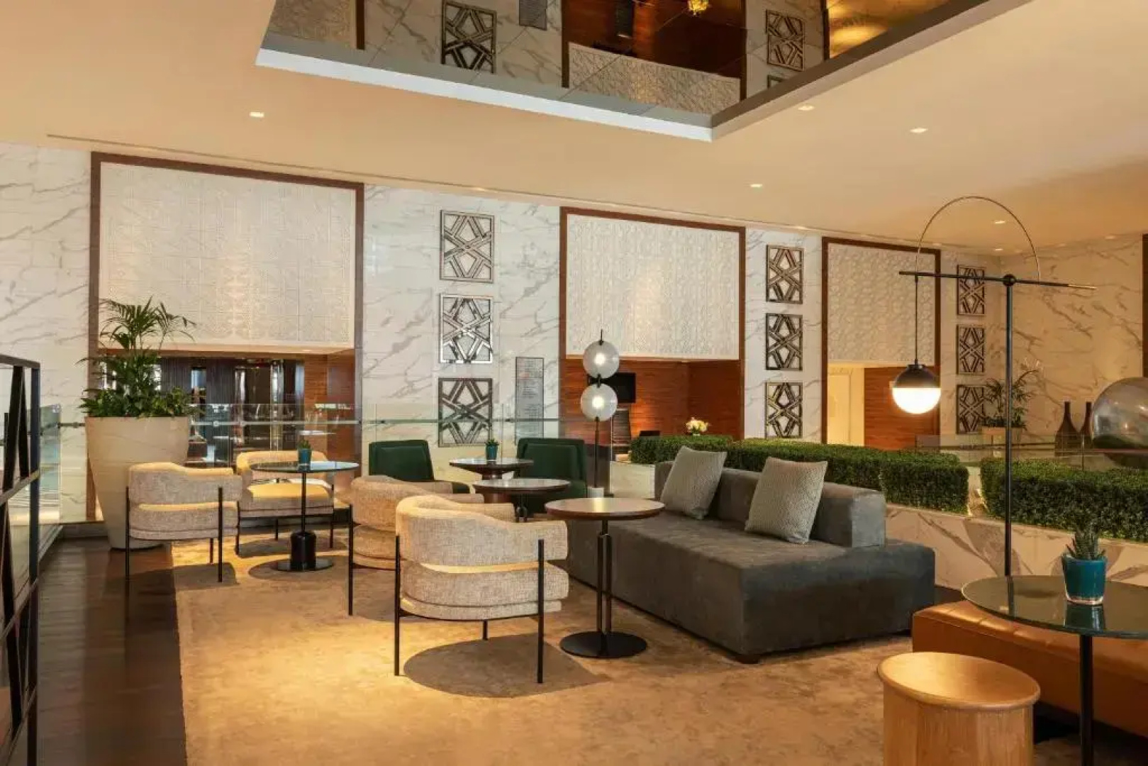 Отель Sheraton Grand Hotel, Dubai