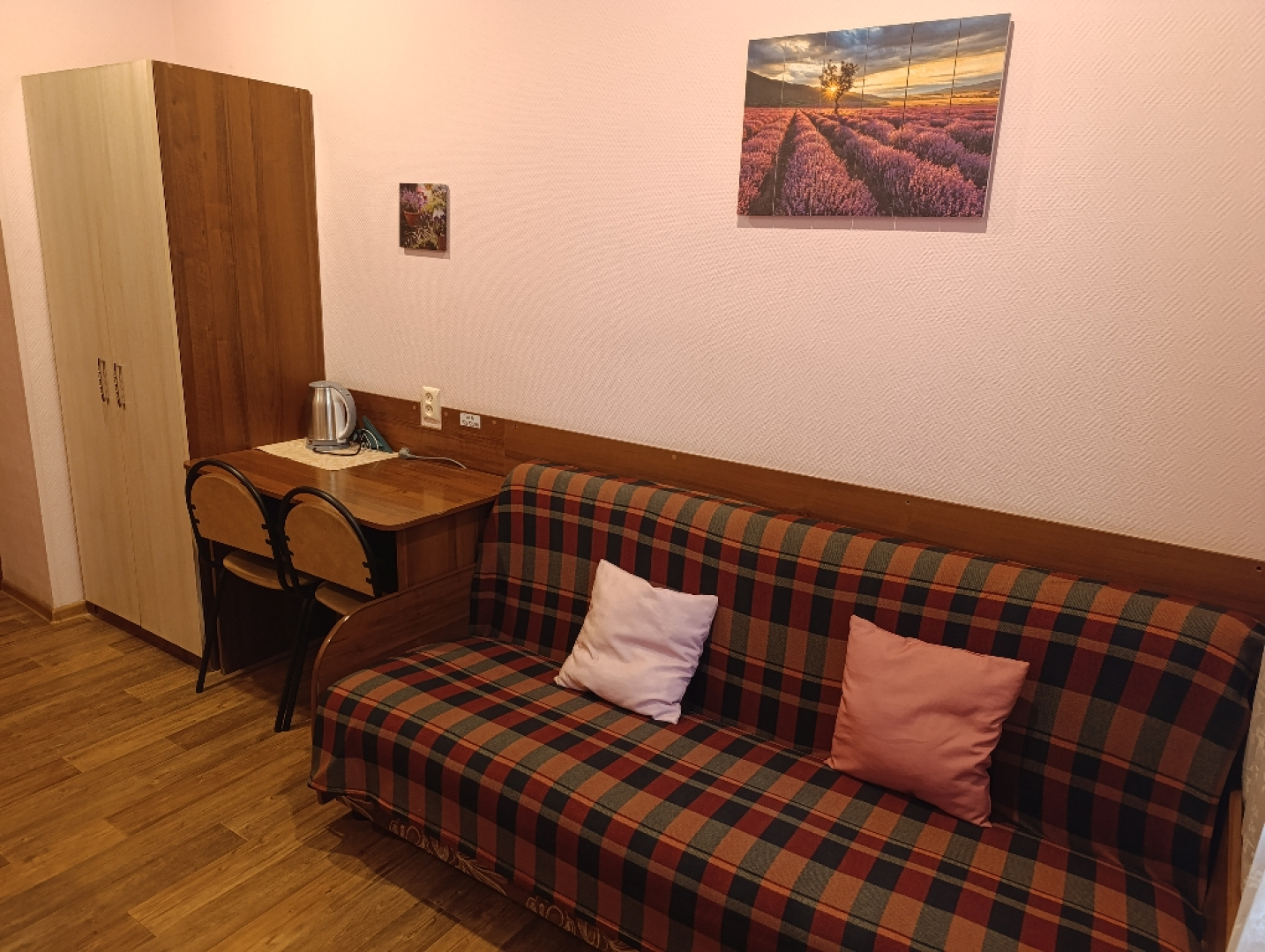 Мебелированные комнаты Мини Отель Абсолют на Руставели