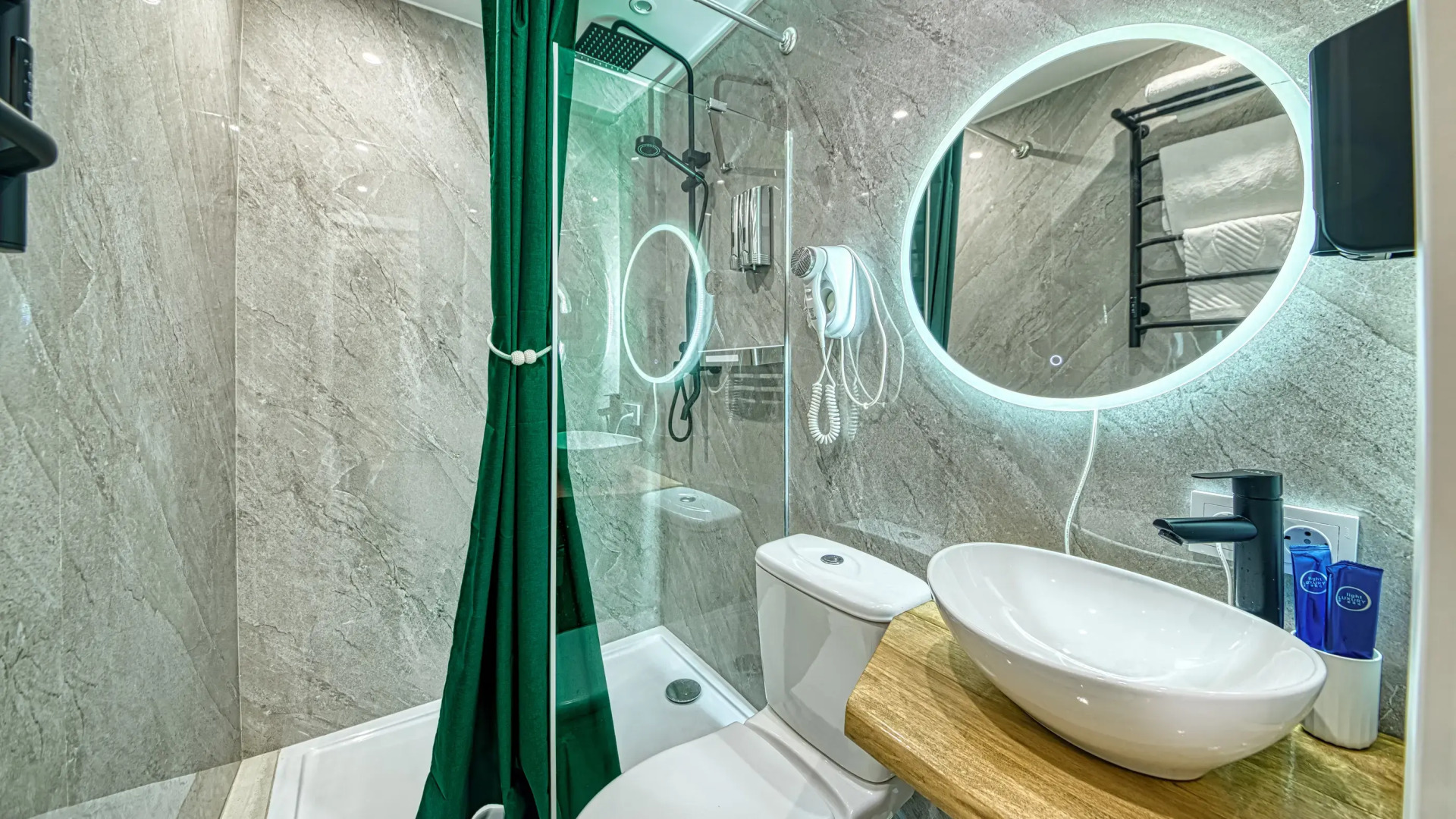 Отель Revival Hotel