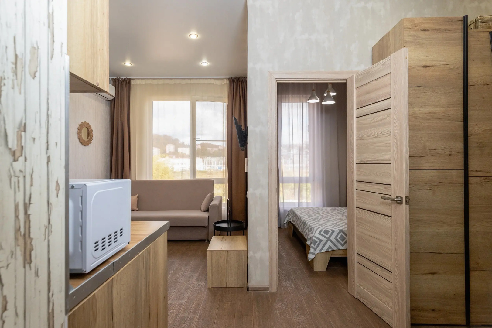 Апартаменты Море Апартаментов на Кувшинок 8-3