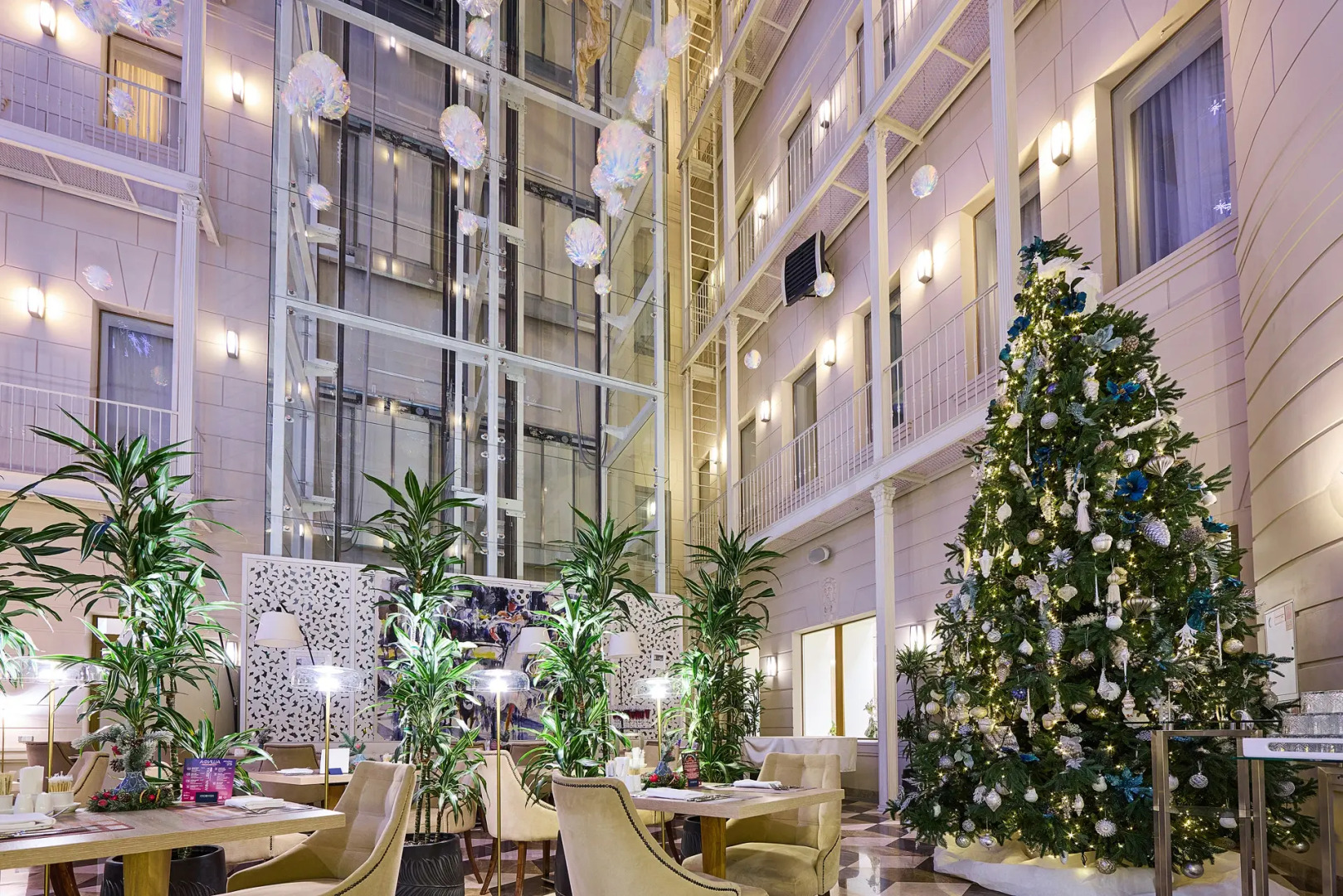 Отель Indigo St. Petersburg-Tchaikovskogo