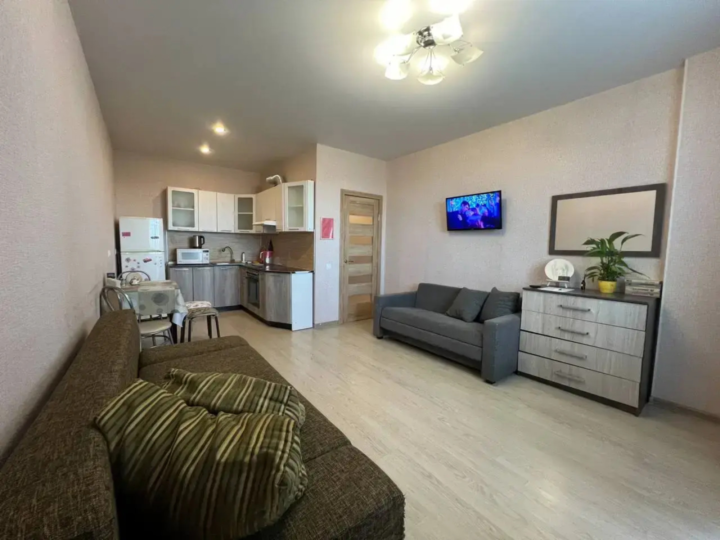 Na Ulitse Akademika Fortova Apartments	