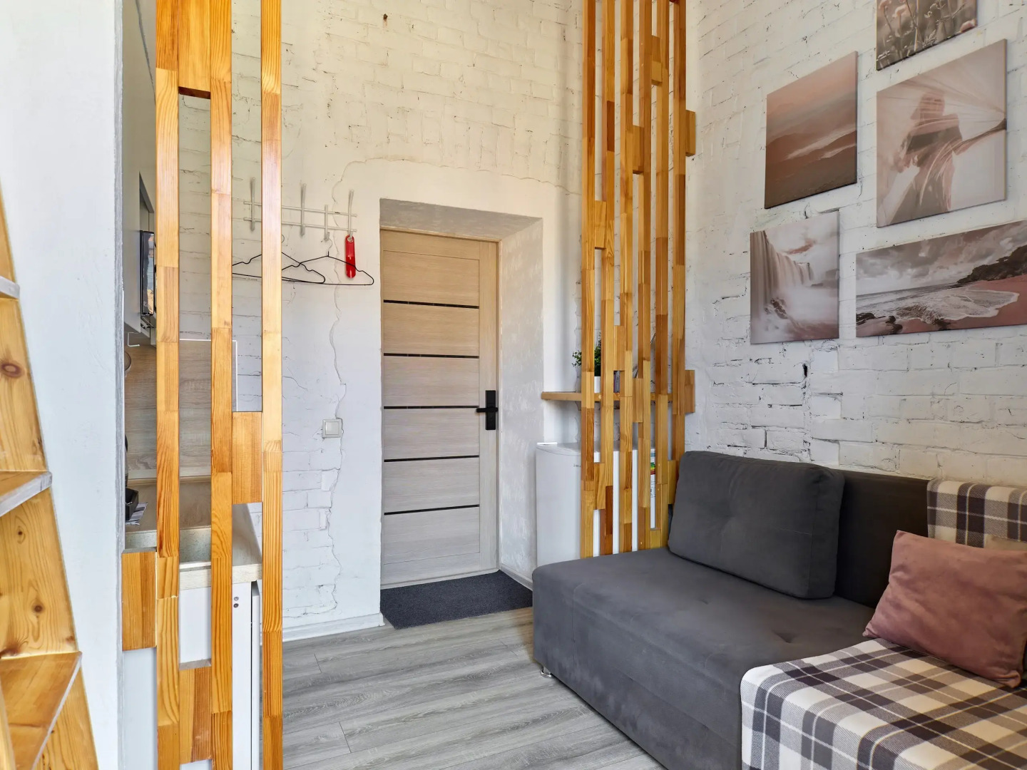 Апартаменты Rush in Aparts в Центре Казани Двухуровневые с Мини-кухней Своя Парковка