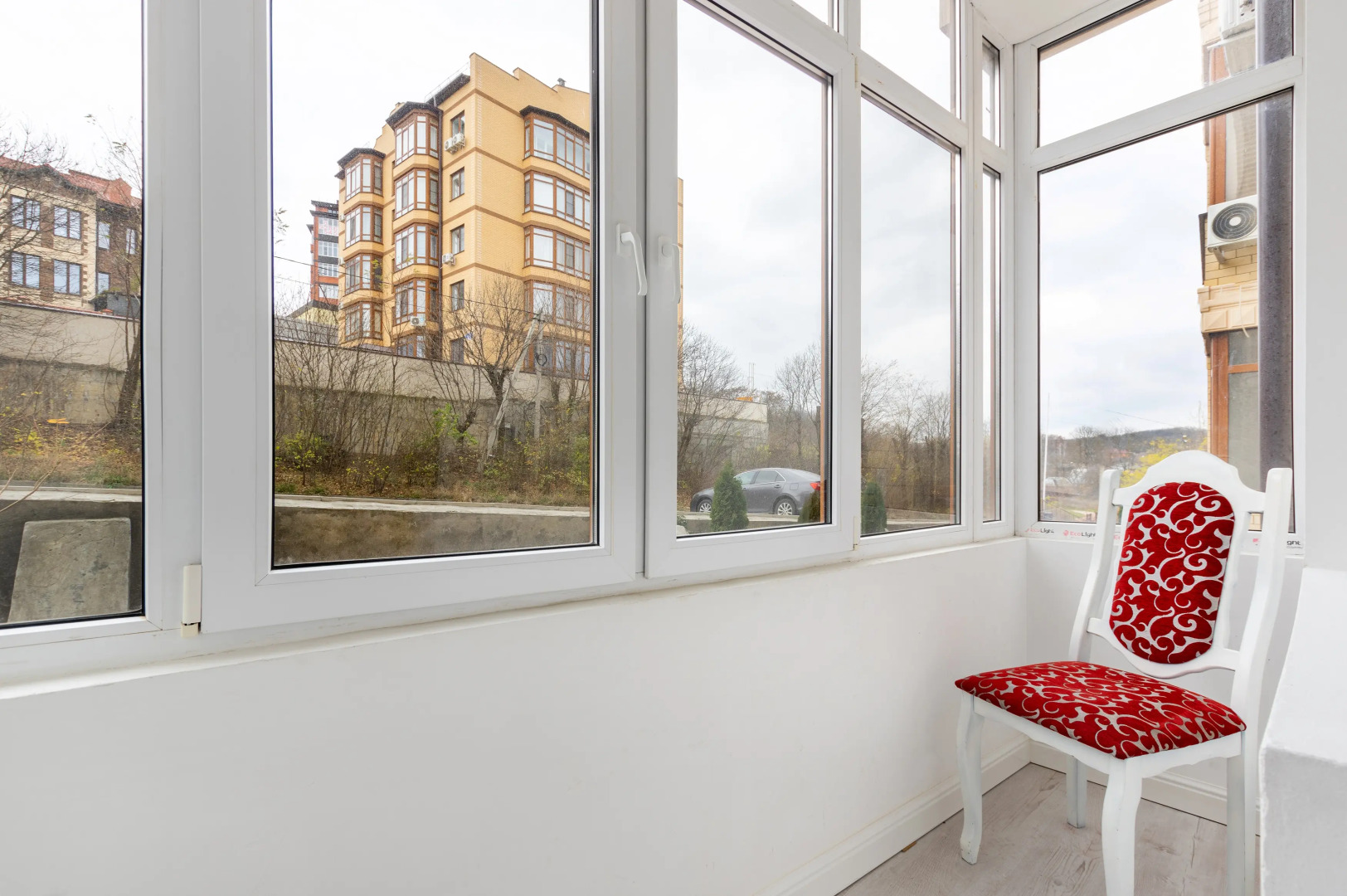 Квартира рядом с санаторием Виктория и парком Победы