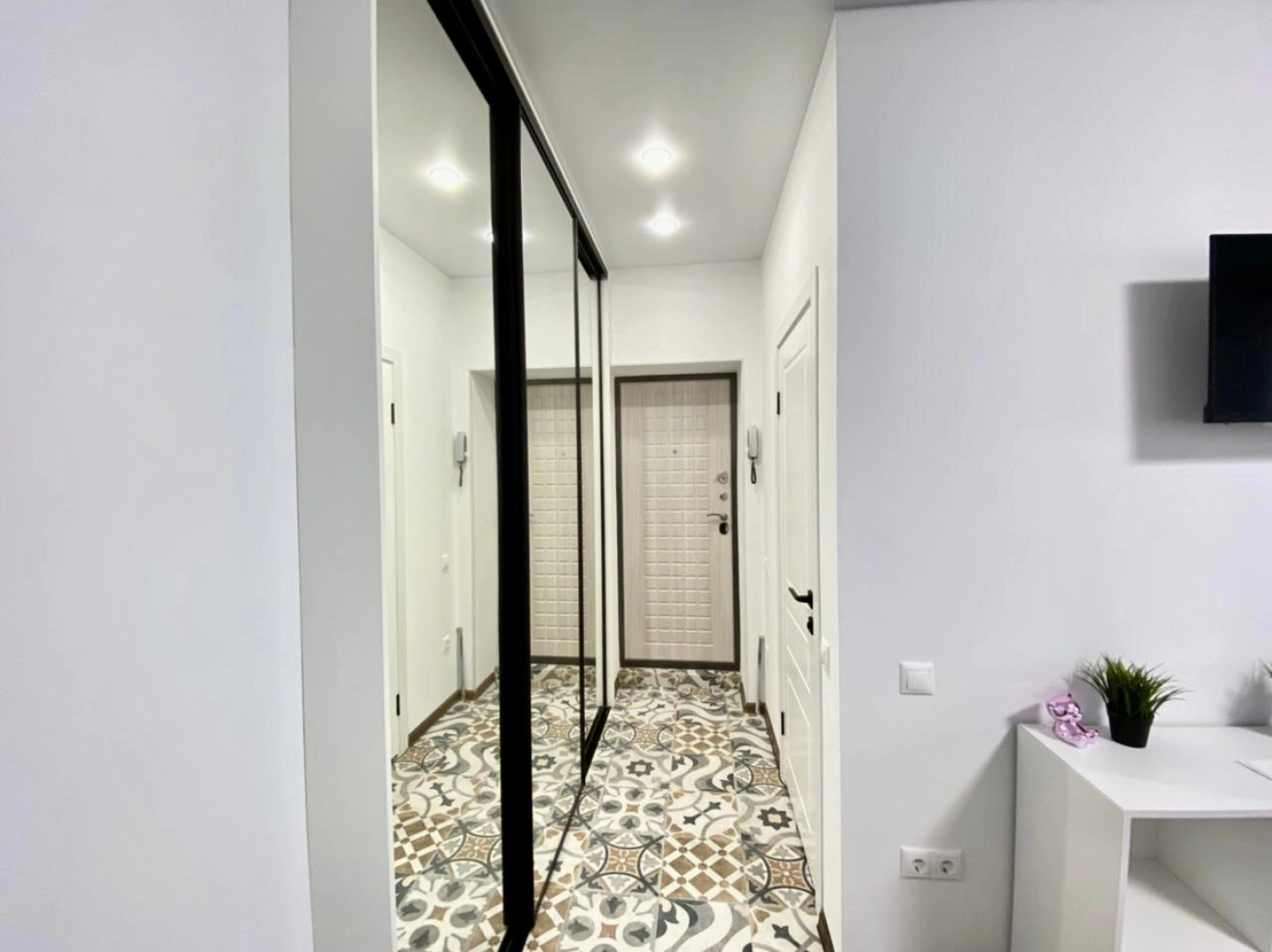 Апартаменты Дизайнерская Квартира в Центре Волгограда