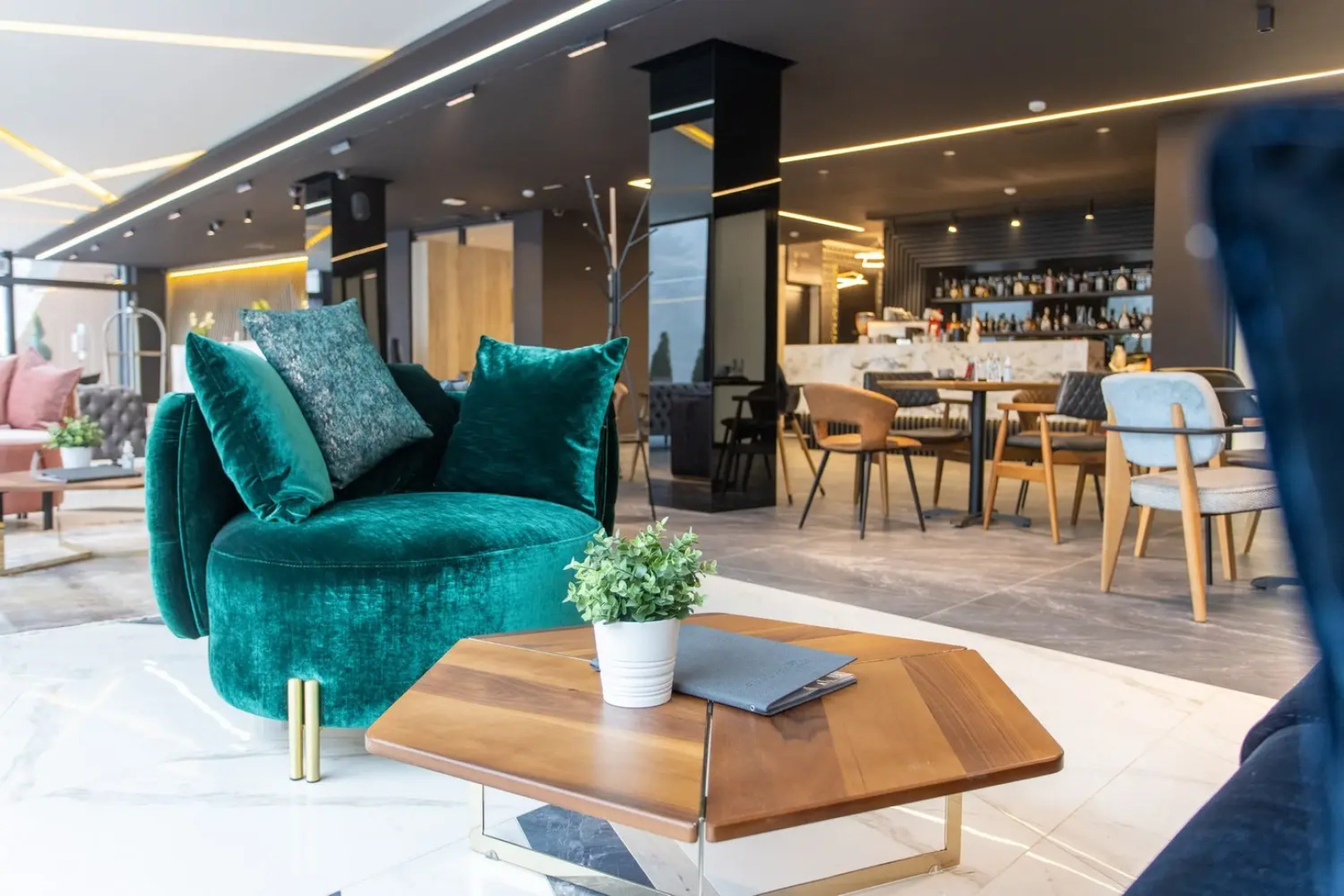 Отель Royal Mountain