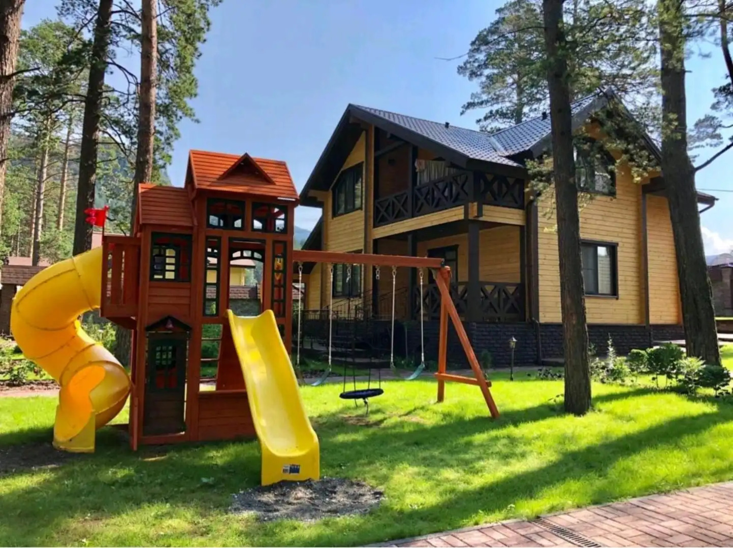 Частный дом Усадьба Горный Алтай 1