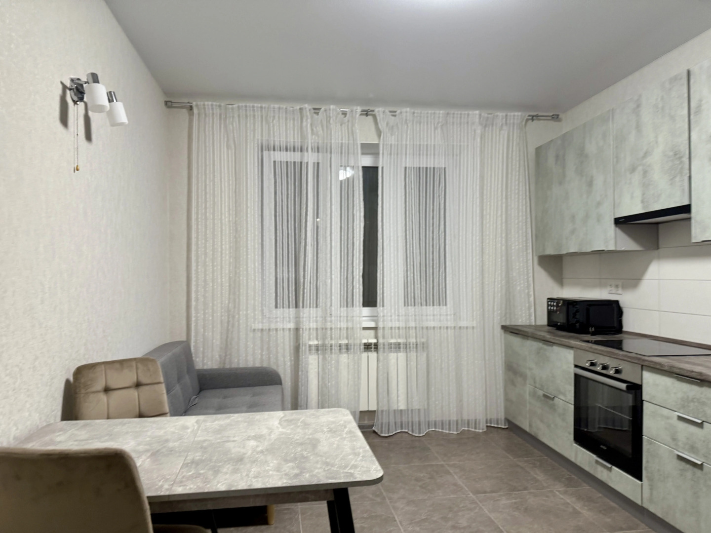 Квартира Элегантная Евро 2 у Платоновского