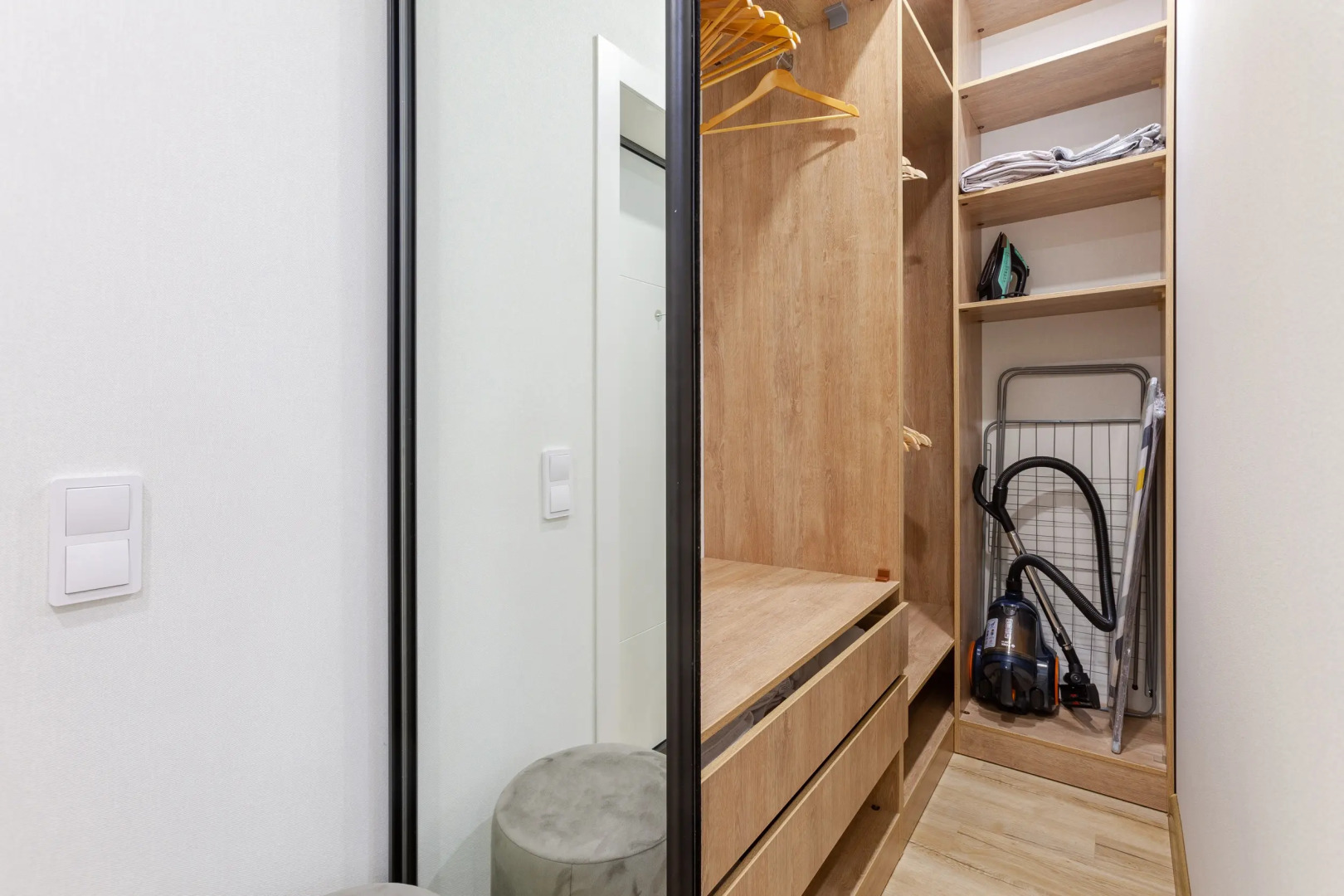 Апартаменты Lux Rentplaza logika