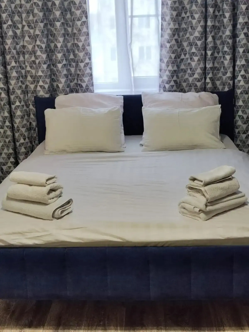 Апартаменты 2-комнатные в Центре Города на Феоктистова