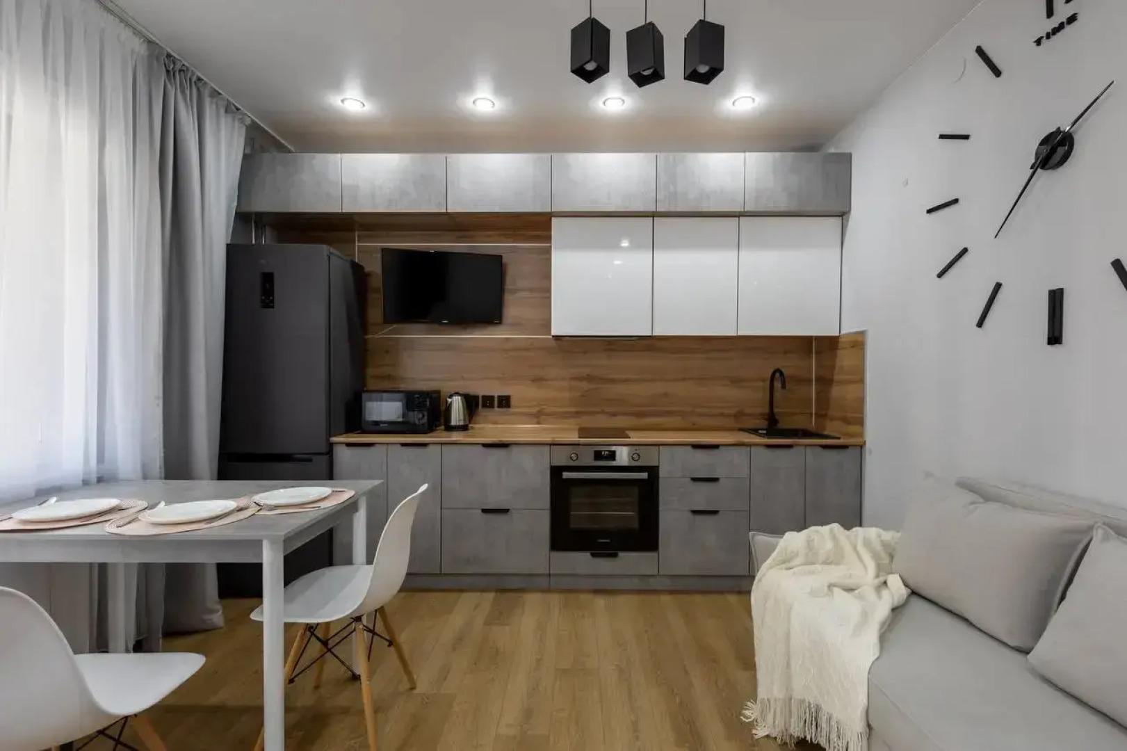 Апартаменты Квартира в жк комфорт-класса рядом с аэропортом