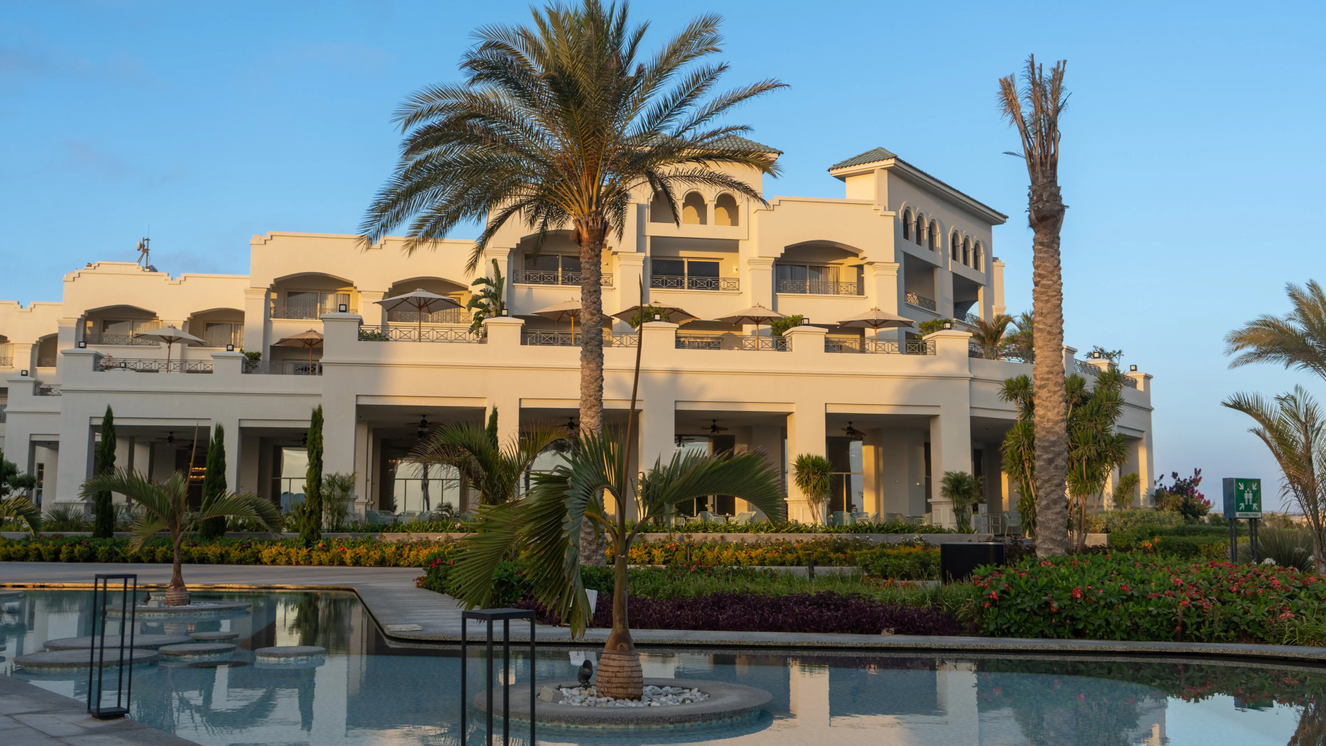 Cleopatra Sidi Henish