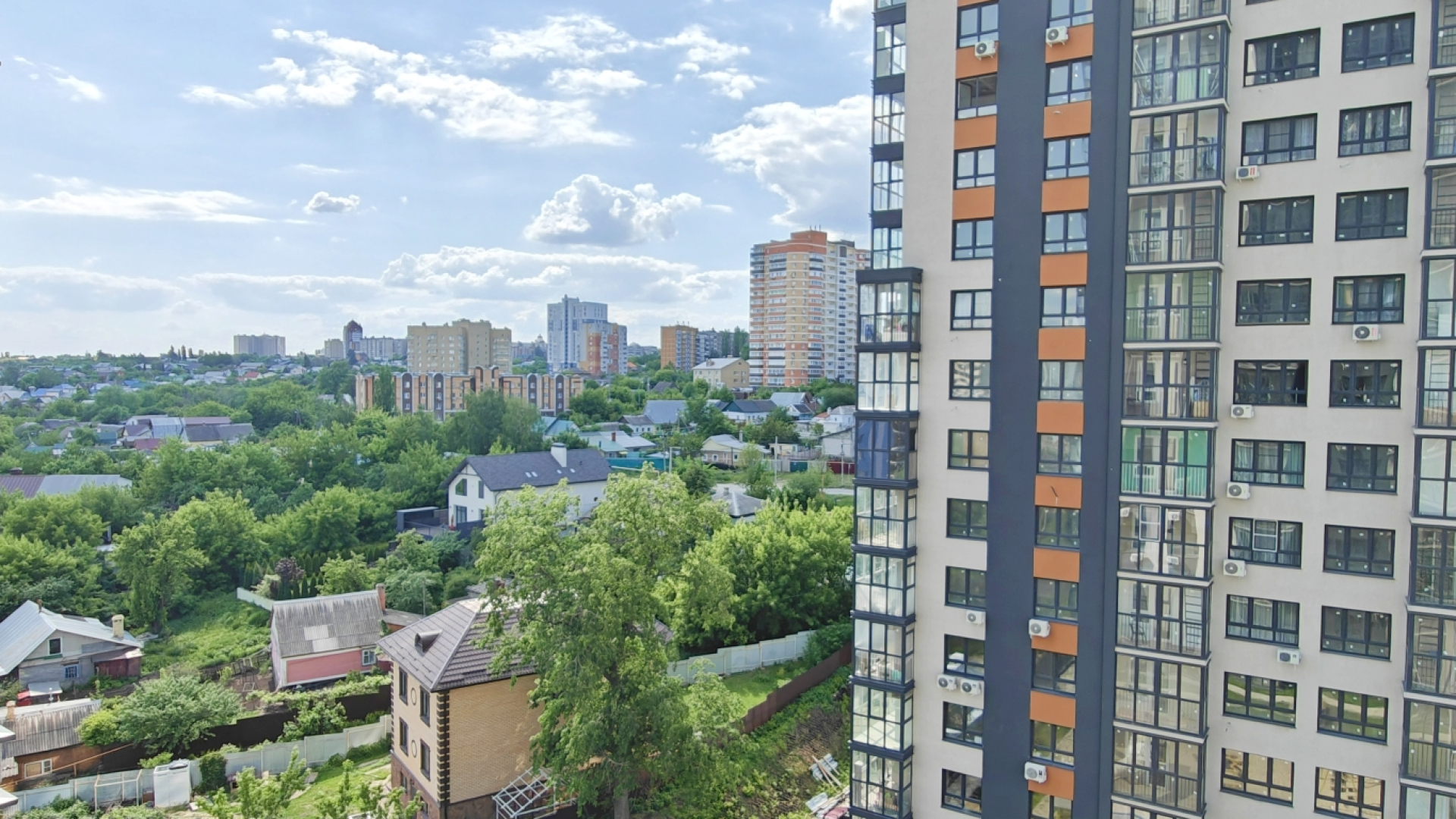 Квартира Граф Хаус 80