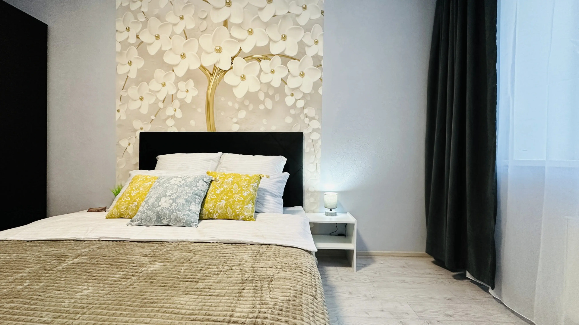 Квартира Большая Однокомнатная у Балатовского парка