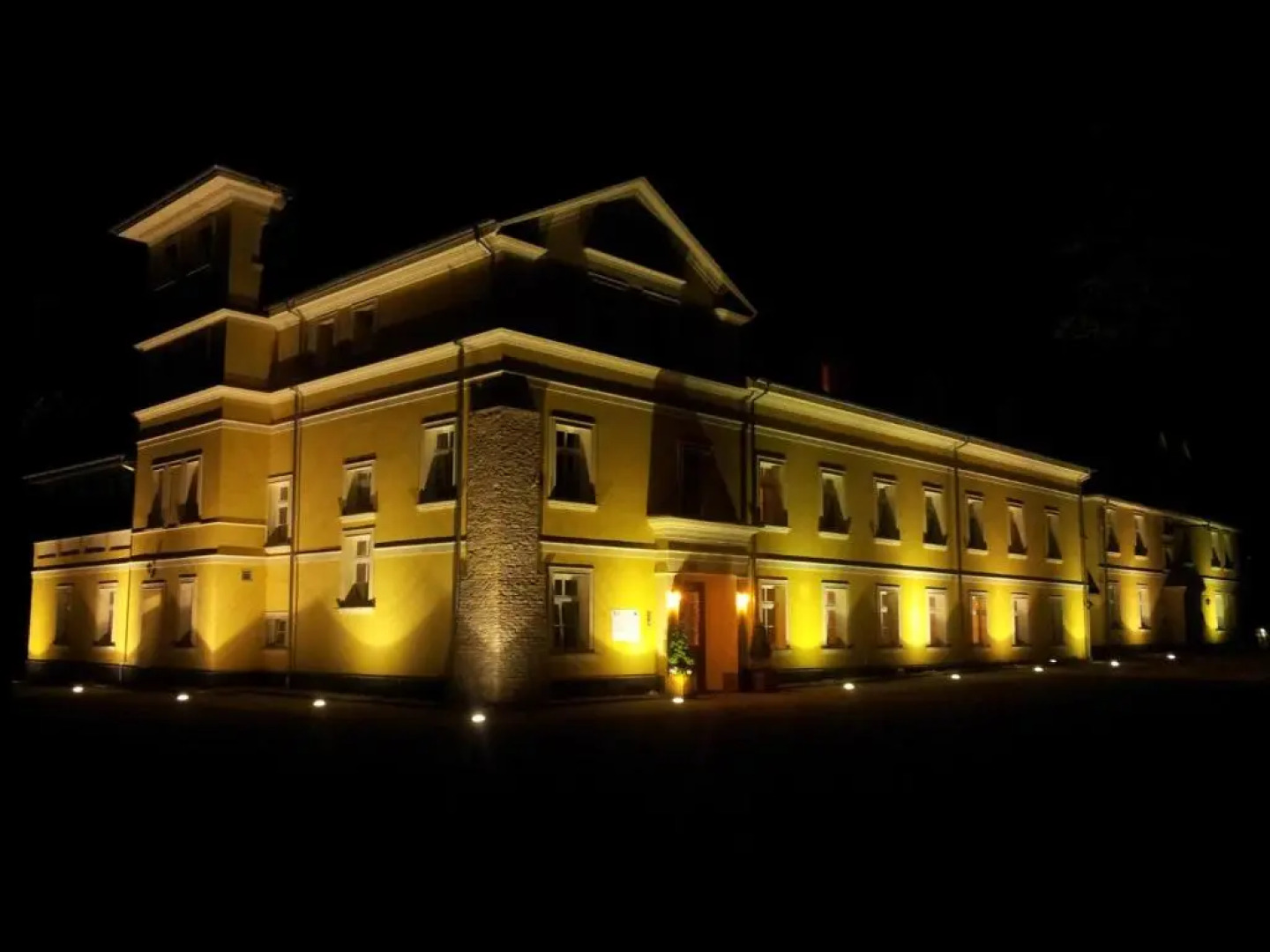 Отель Pałac Lucja