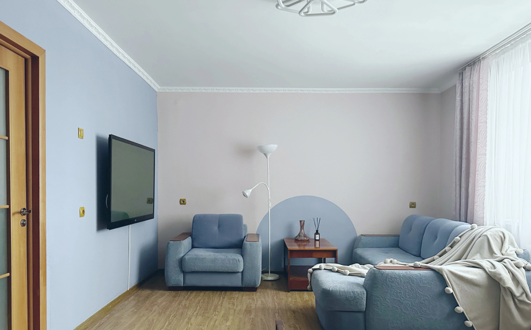 Квартира Двухкомнатная с Видом на Монастыри