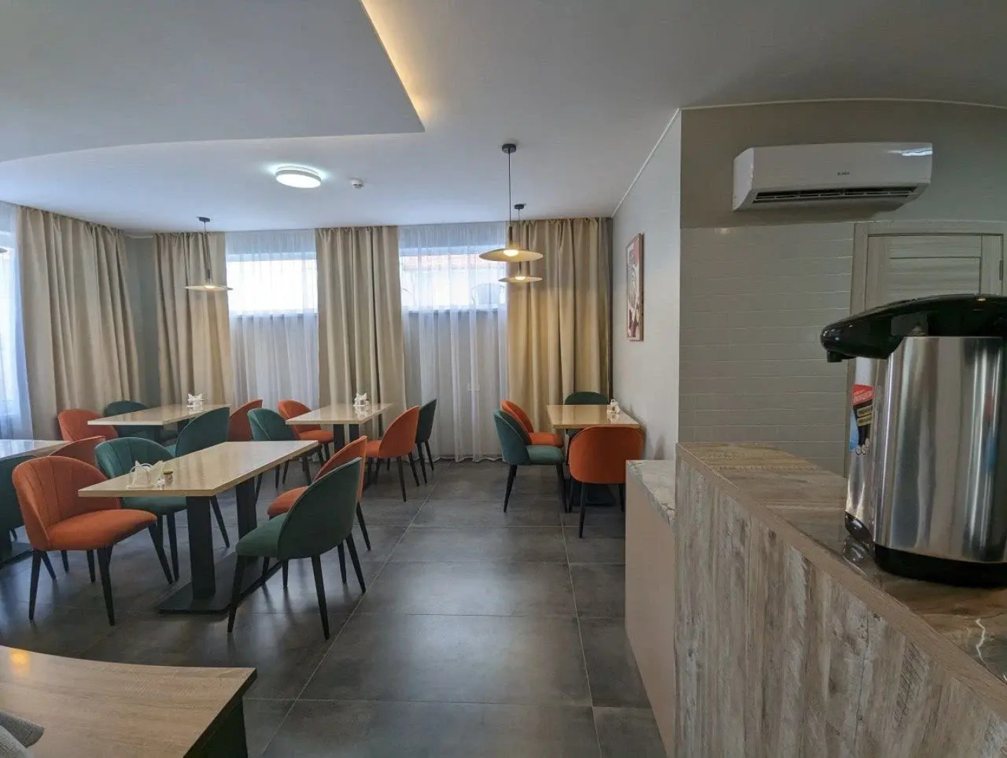 Отель Милан