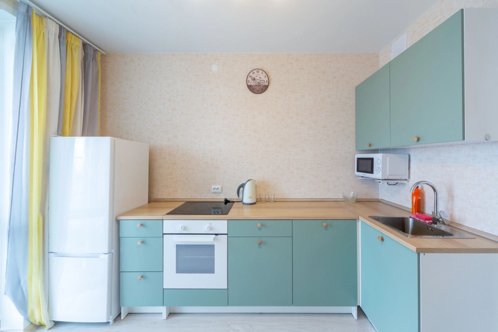 Апартаменты с видом на Город