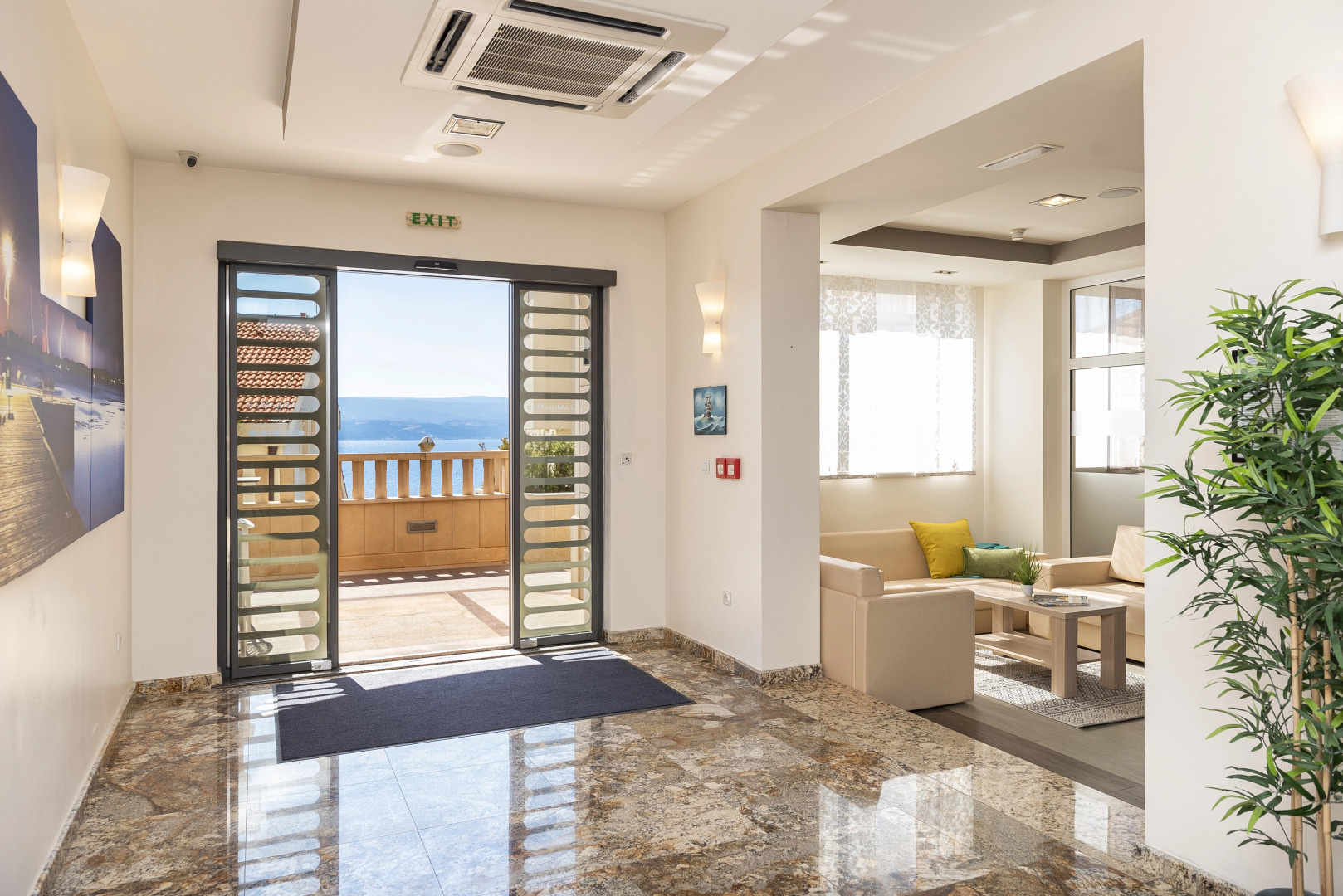 Отель Villa MiraMar