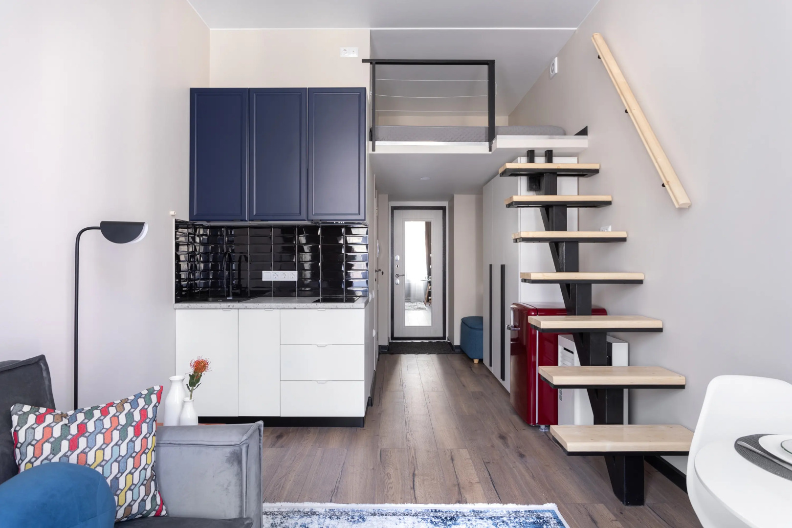 Апартаменты LetYourFlat Lotus Студия