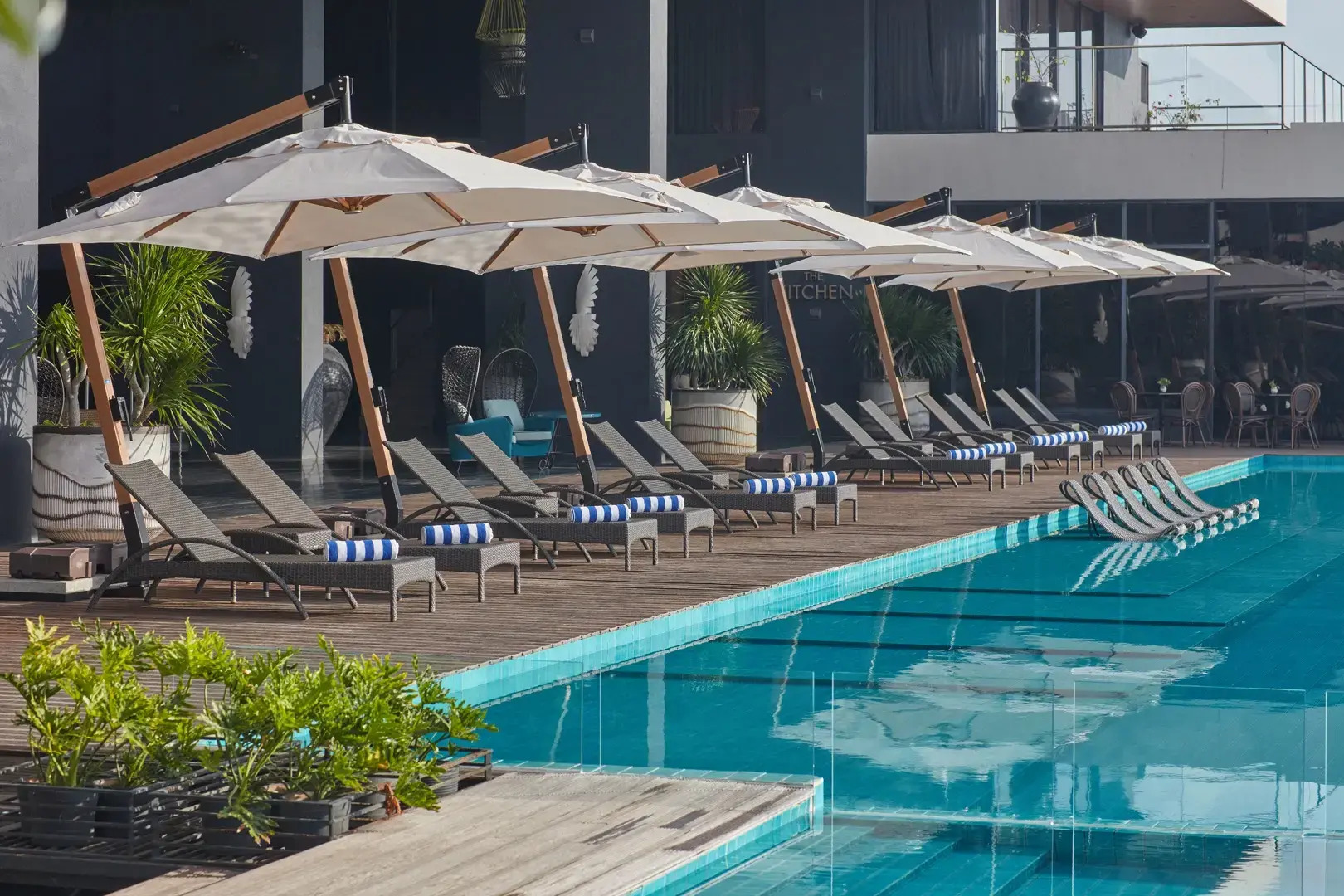 Курортный отель The Reef Island Resort Mactan Cebu