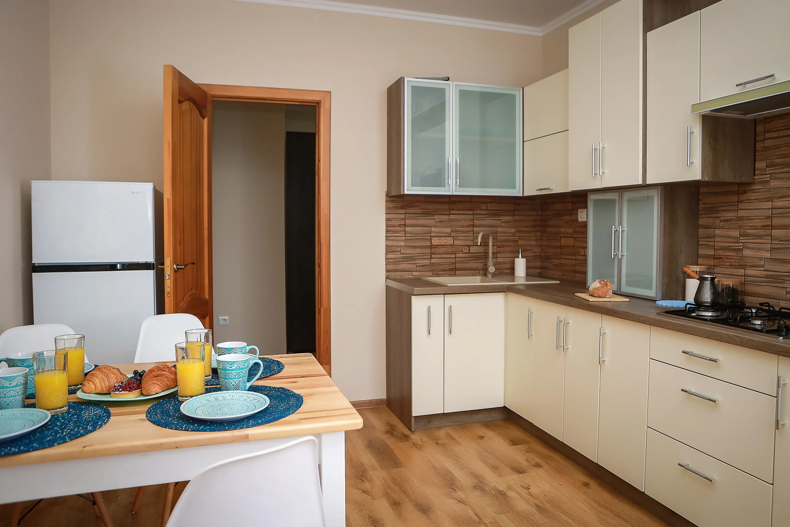 Апартаменты на Аэропортной