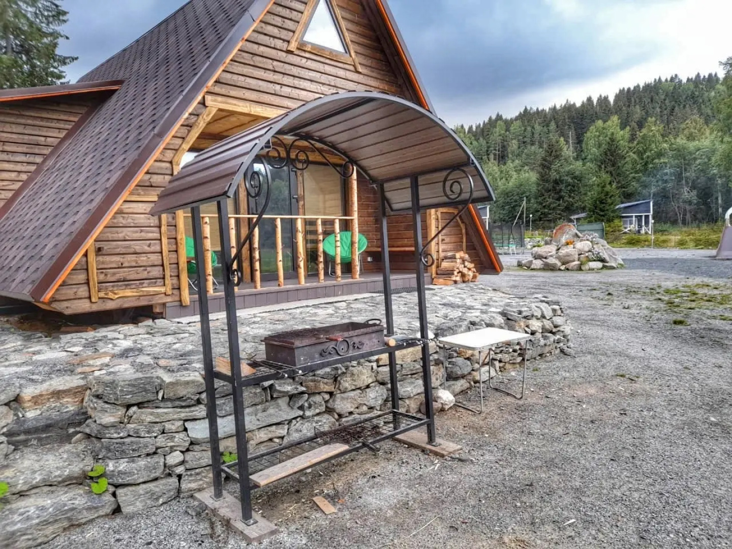 Шале у Озера 2