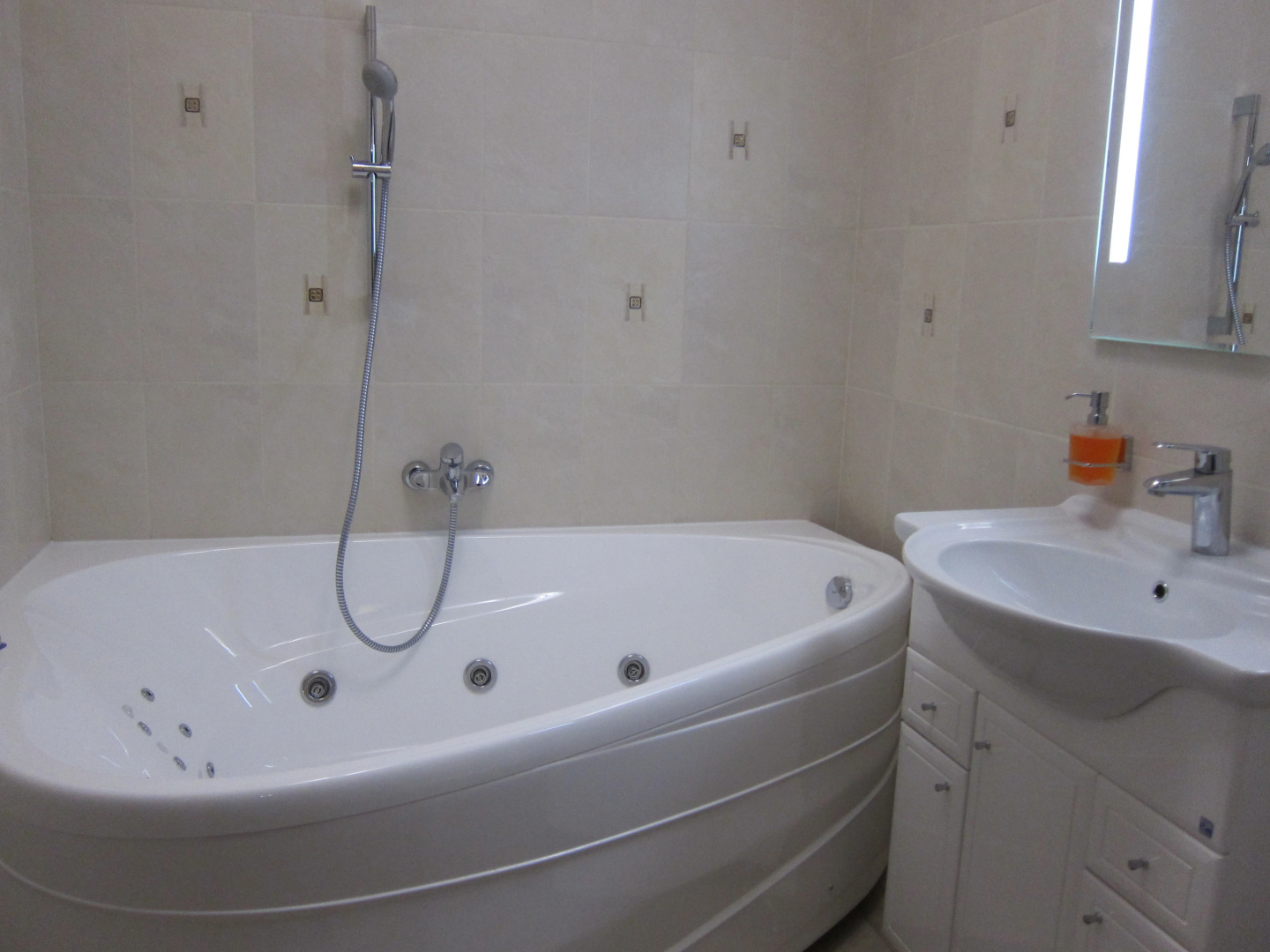 Апартаменты Квартира тут